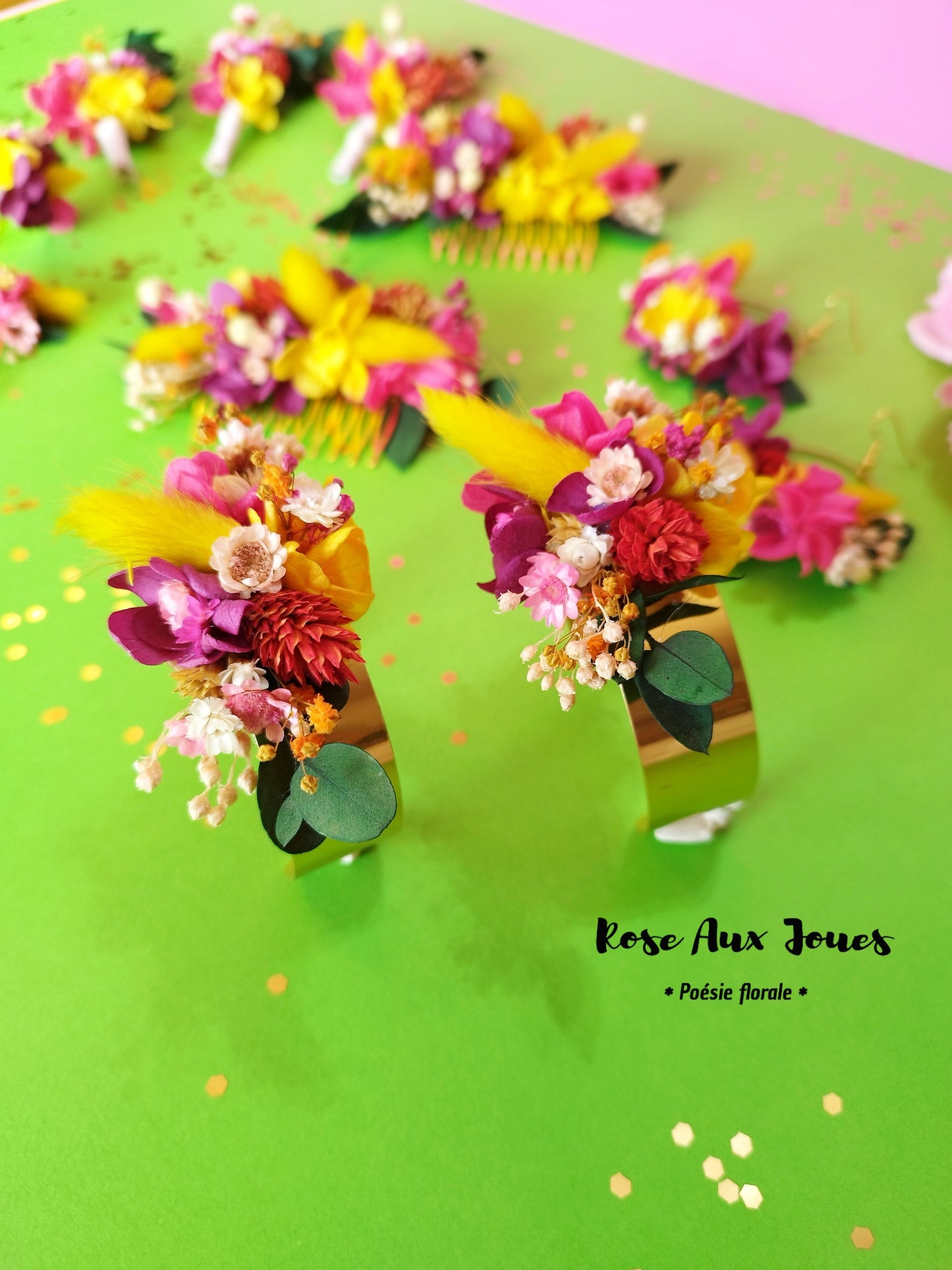 "Angélique"Bracelet Fleurifleurs séchées mariage – Jonc Doré coloré POP
