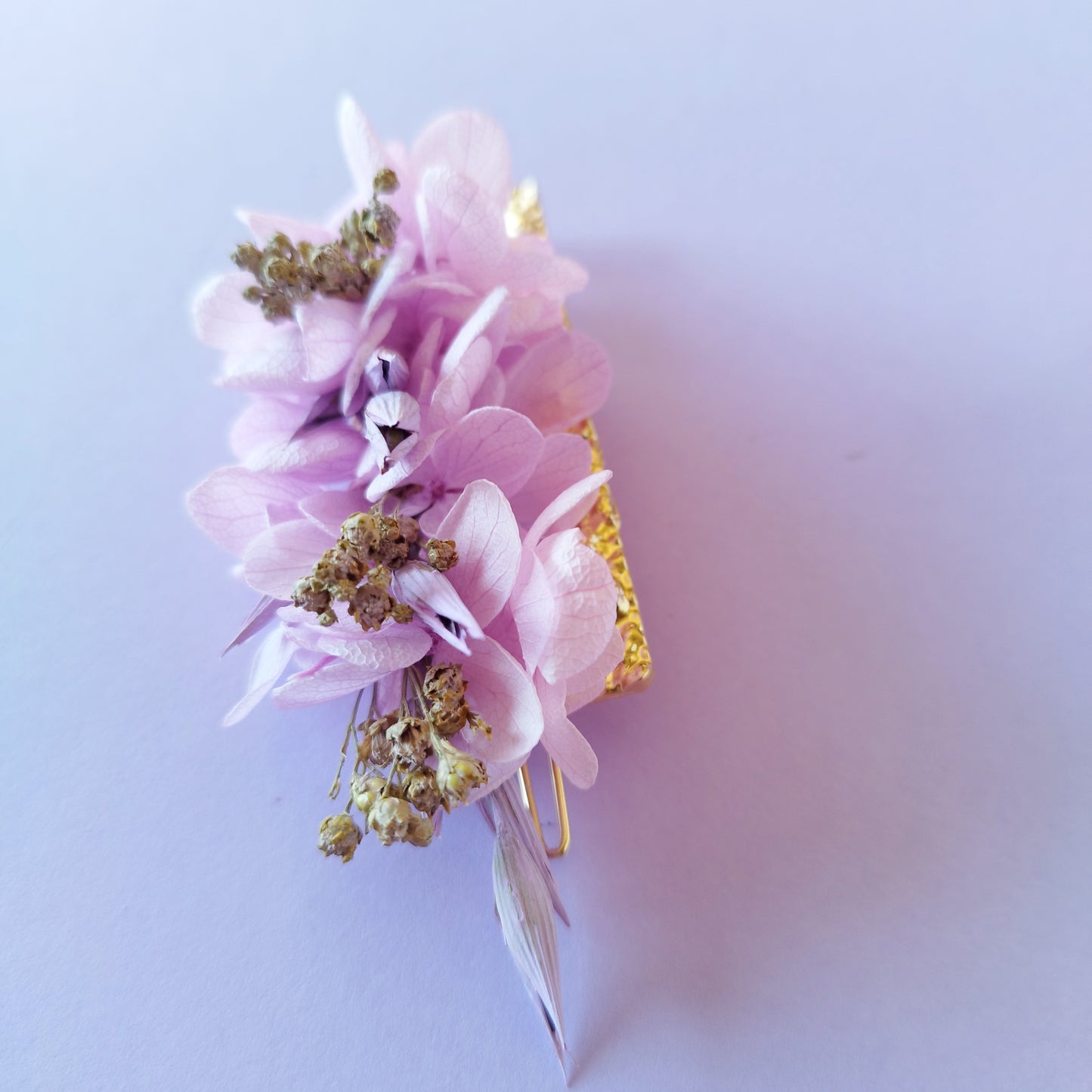 "Brume Florale"Barrette fleurs séchées mariage – violettes & Doré Élégant 💜