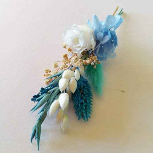 "L'Azur d'un Jour" Boutonnière fleurs séchées mariage– Élégance Florale Aimantée pour Homme 💙