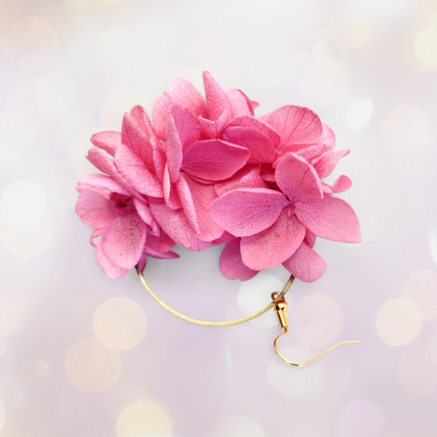 Boucles d'oreilles fleurs séchées mariage hortensia rose