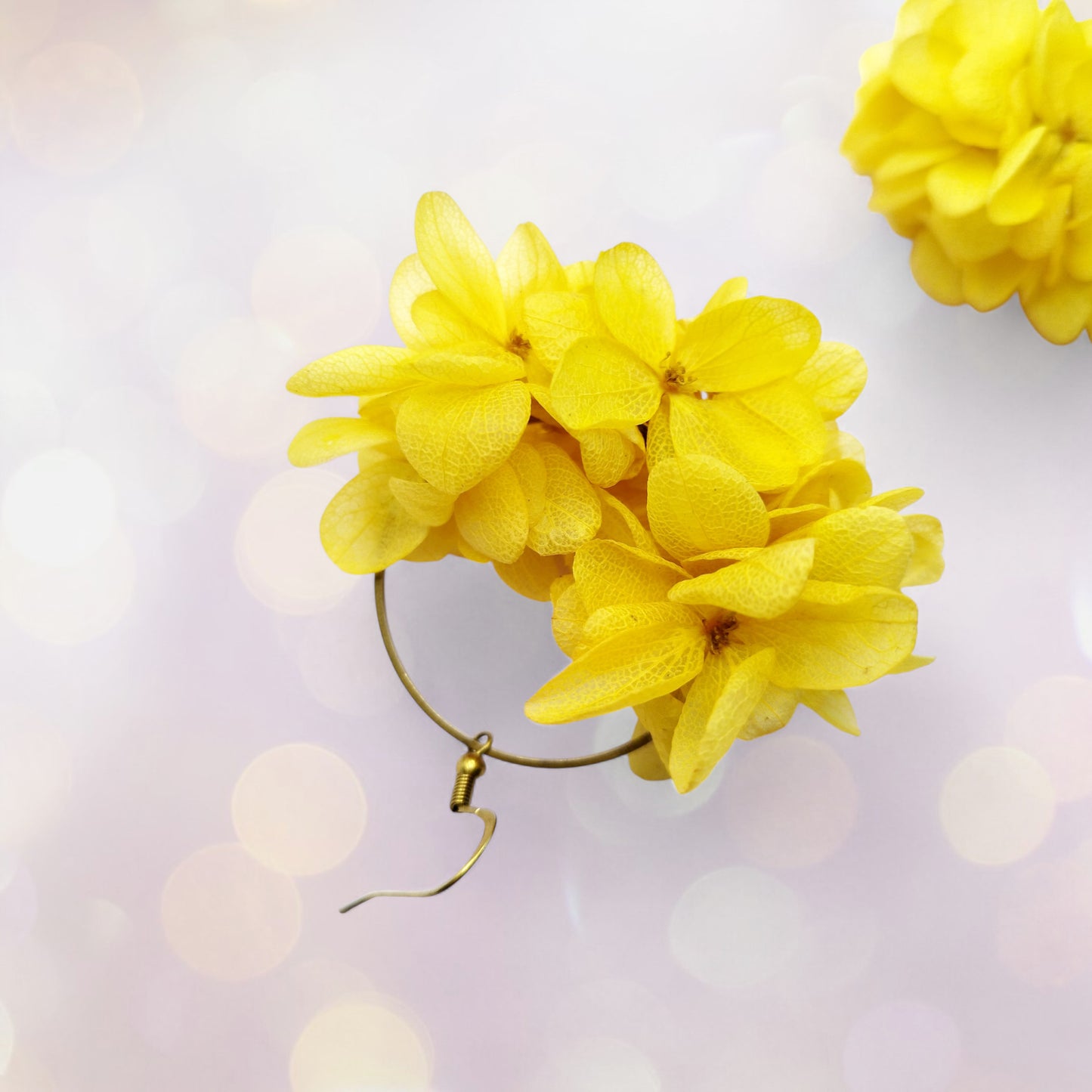 Boucles d'oreilles fleurs séchées mariage Jaune