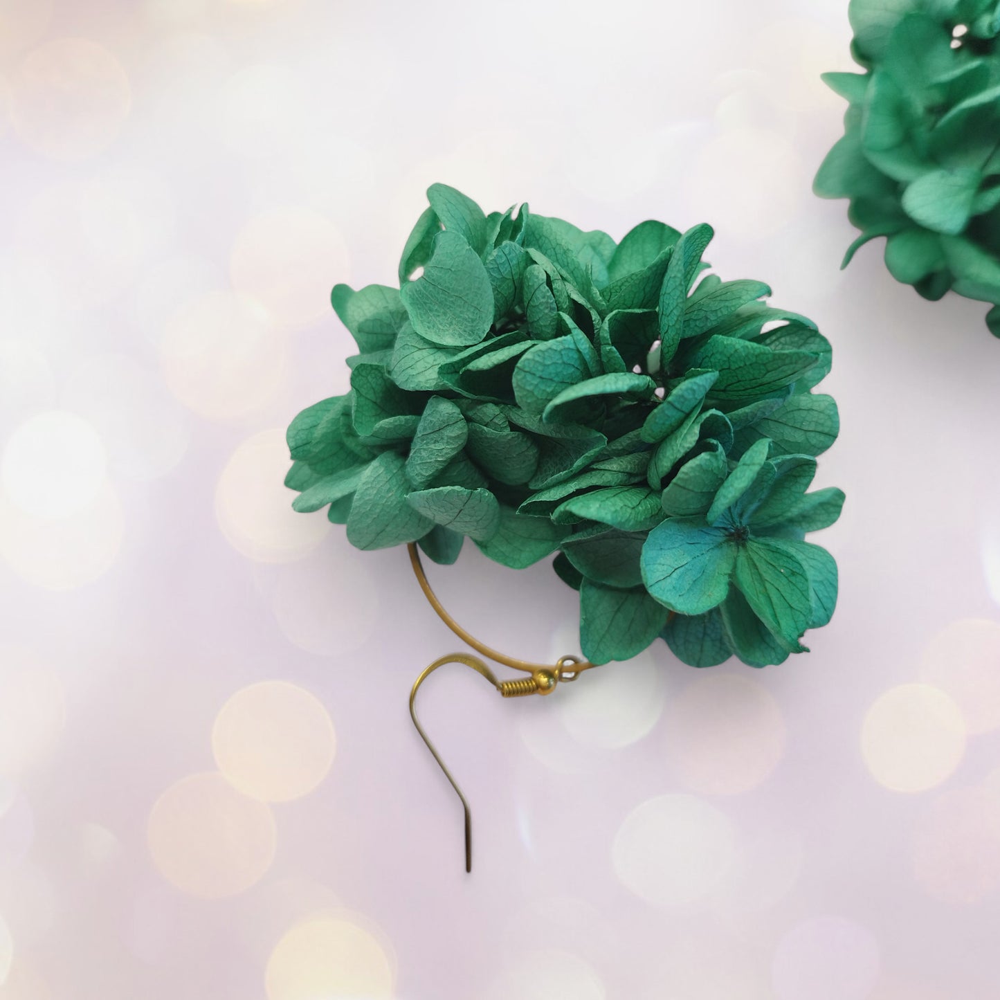 Boucles d'oreilles en fleurs séchées et stabilisées mariage vert