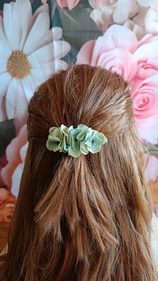 Les Croco-Fleurs barette fleurie