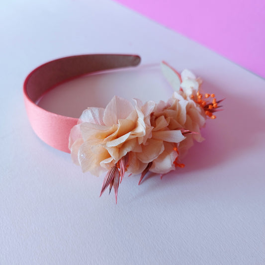 "Éclats Solaires"Serre-Tête fleurs séchées mariage – Rose, Orange & Pêche 🌞