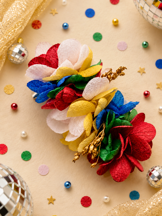 Barrette crocodile 7cm en hortensia stabilise multicolore rouge bleu jaune vert et dore pour coiffure de mariage