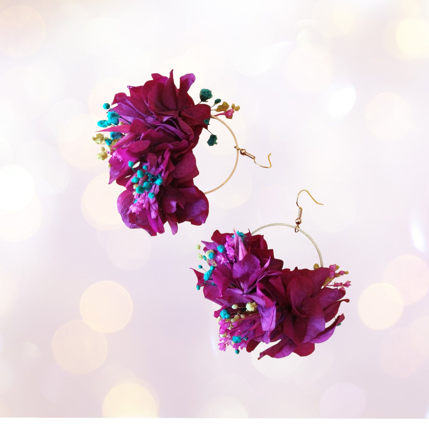 "Harmonie Fuchsia" Boucles d'oreilles fleurs séchées mariage– Fleurie et Élégante avec Hortensia et Inclusions 🌸