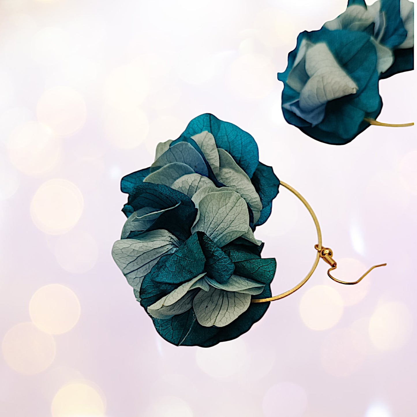Boucles d'oreilles fleurs séchées mariage Voluptueuse bleu