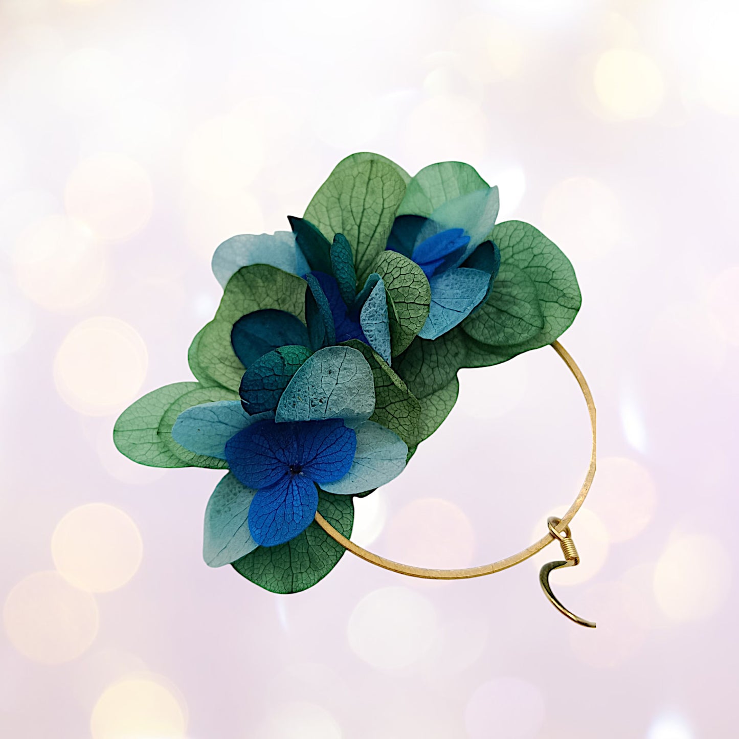 Boucles d'oreilles fleurs séchées mariage Voluptueuse bleu