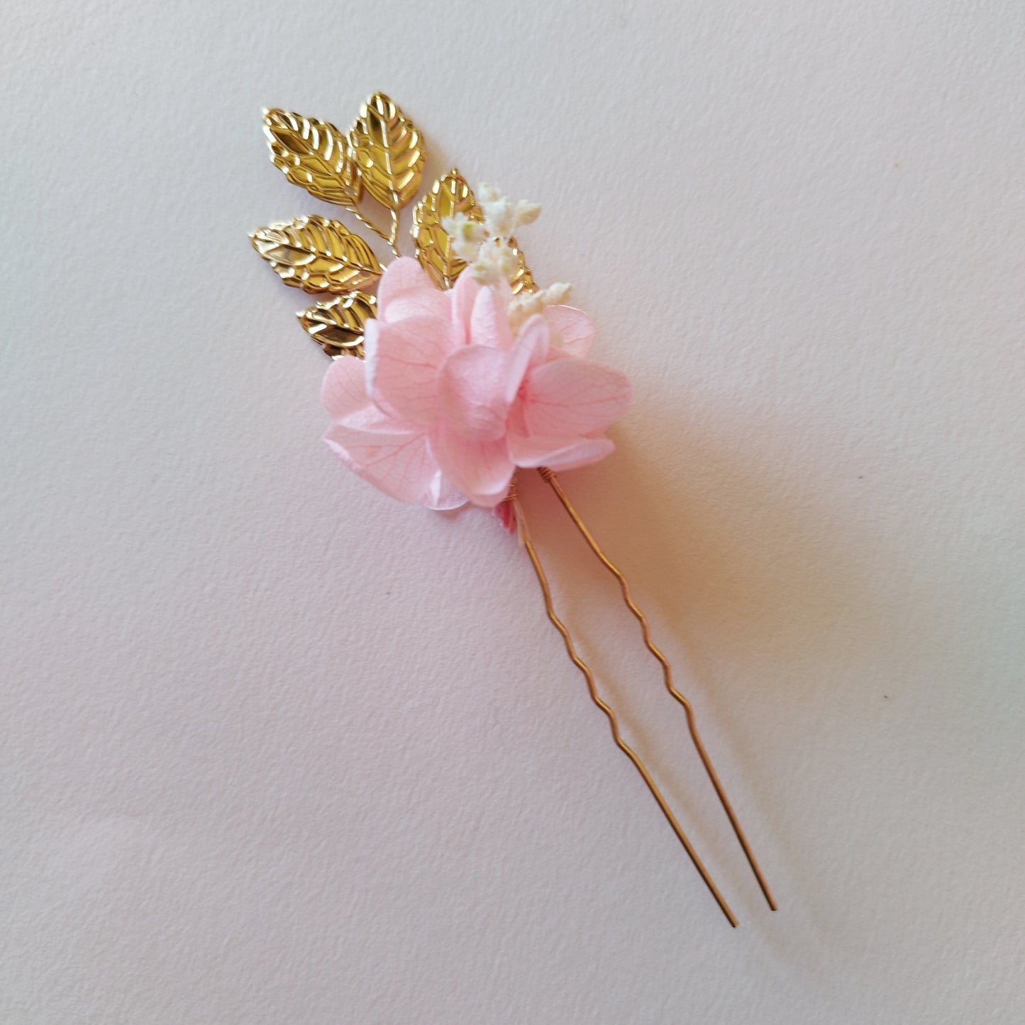 "Élégance" Pique à Chignon fleurs séchées mariage – Rose, Doré & Feuilles Métalliques 🌸