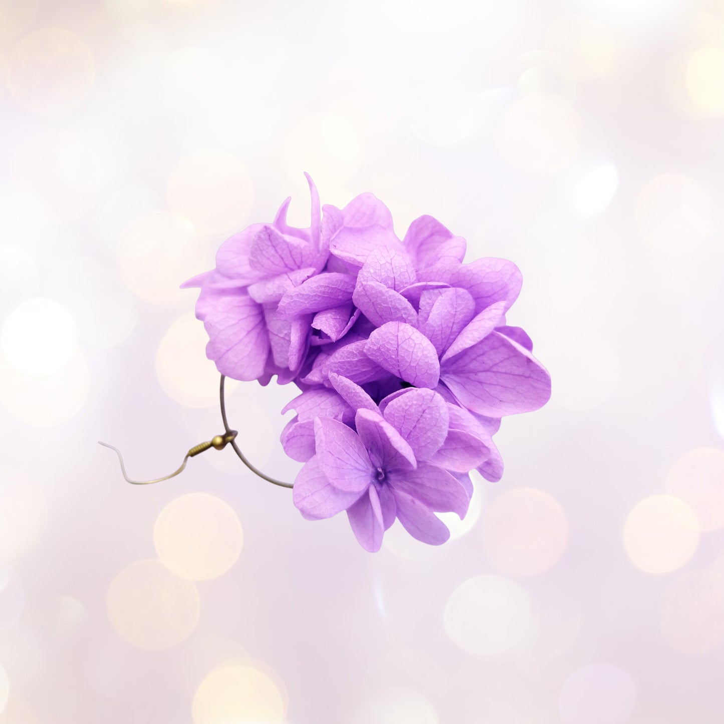 Boucles d'oreilles fleurs séchées mariage hortensia violet clair