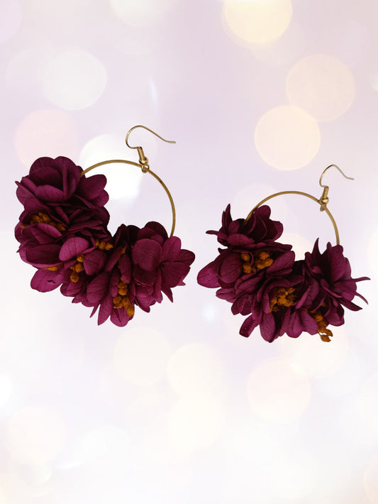 Créoles composition florale rose profond et jaune