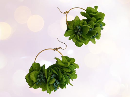 Créoles composition florale vert et turquoise