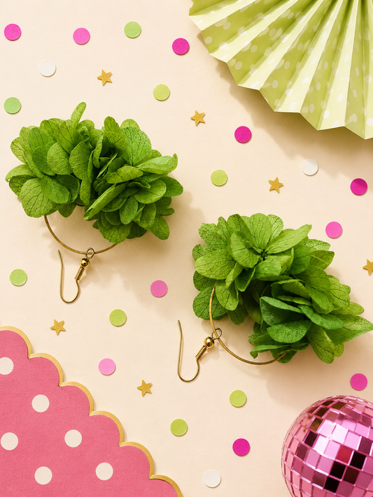 Boucles d'oreilles mariage créoles hortensia stabilisé vert sauge