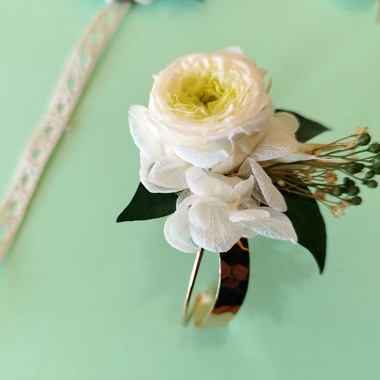 "Éveil Bohème"Bracelet Jonc fleurs séchées mariage – Poésie Florale Dorée & Rose Stabilisée 🌿