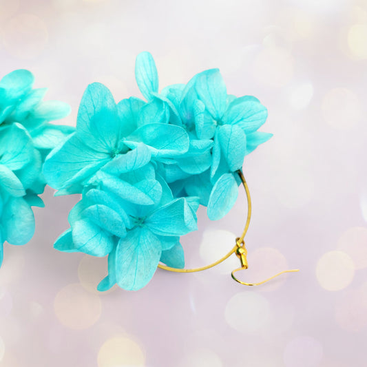 Boucles d'oreilles fleurs séchées mariage hortensia turquoise