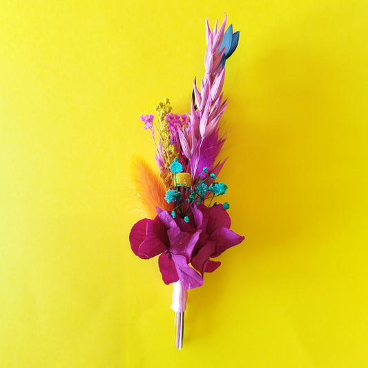 "Harmonie Fuchsia"Boutonnière fleurs séchées mariage – Mini Bouquet Aimanté pour Monsieur 🌿