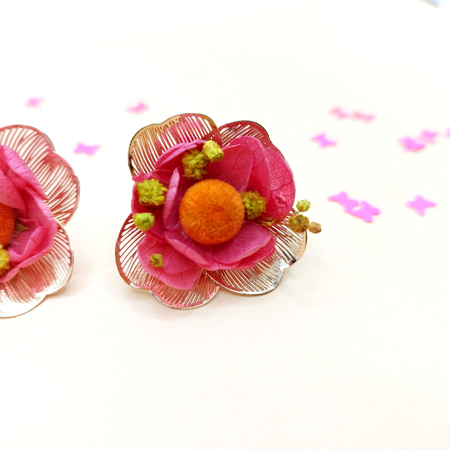 🎉Cœurs en folie- Puces d’oreilles dorées fleurs séchées