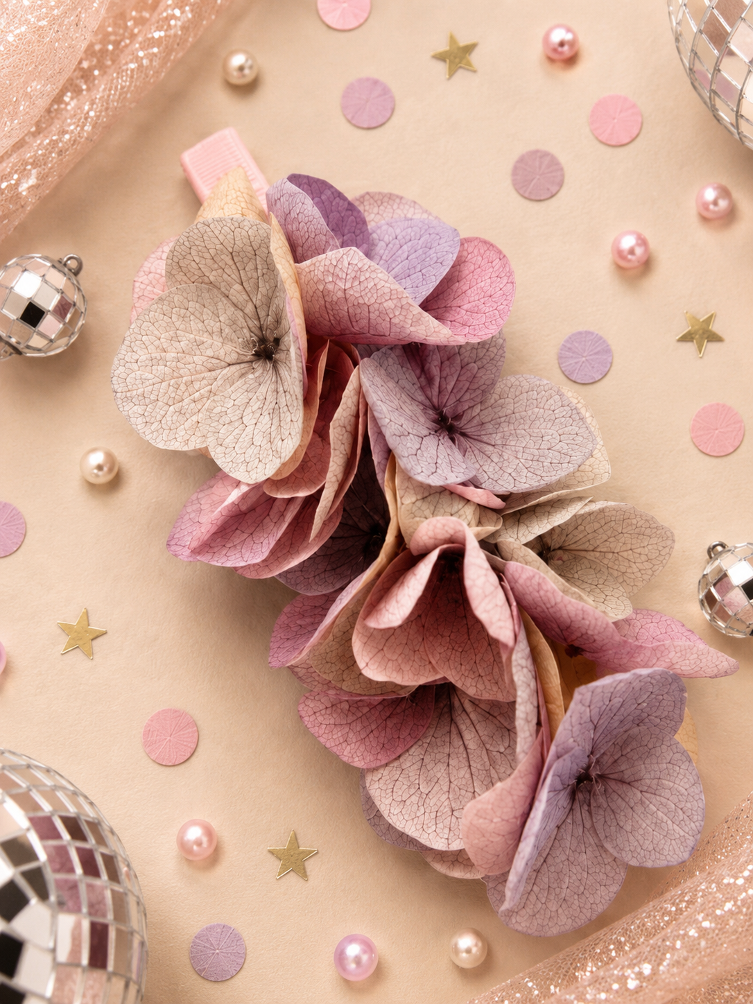 Barrette crocodile 7cm en hortensia stabilise rose nude vieux rose et lilas pour coiffure de mariage