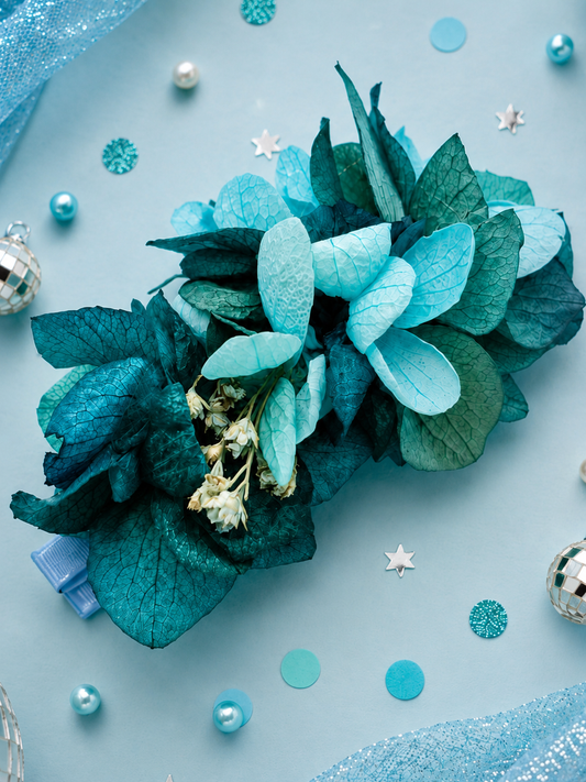 Barrette crocodile 7cm en hortensia stabilise bleu canard et turquoise pour coiffure de mariage