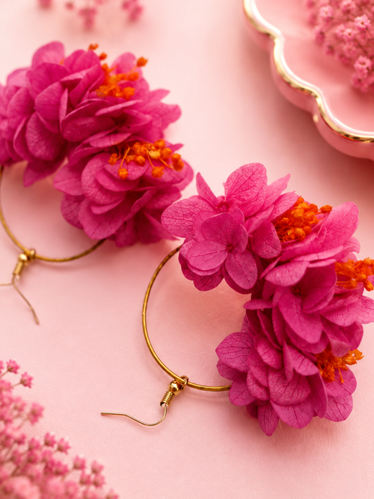 Boucles d'oreilles mariage créoles hortensia fuchsia et broom bloom orange