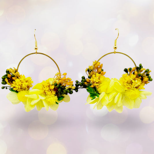 Boucles d'oreilles en fleurs séchées et stabilisées