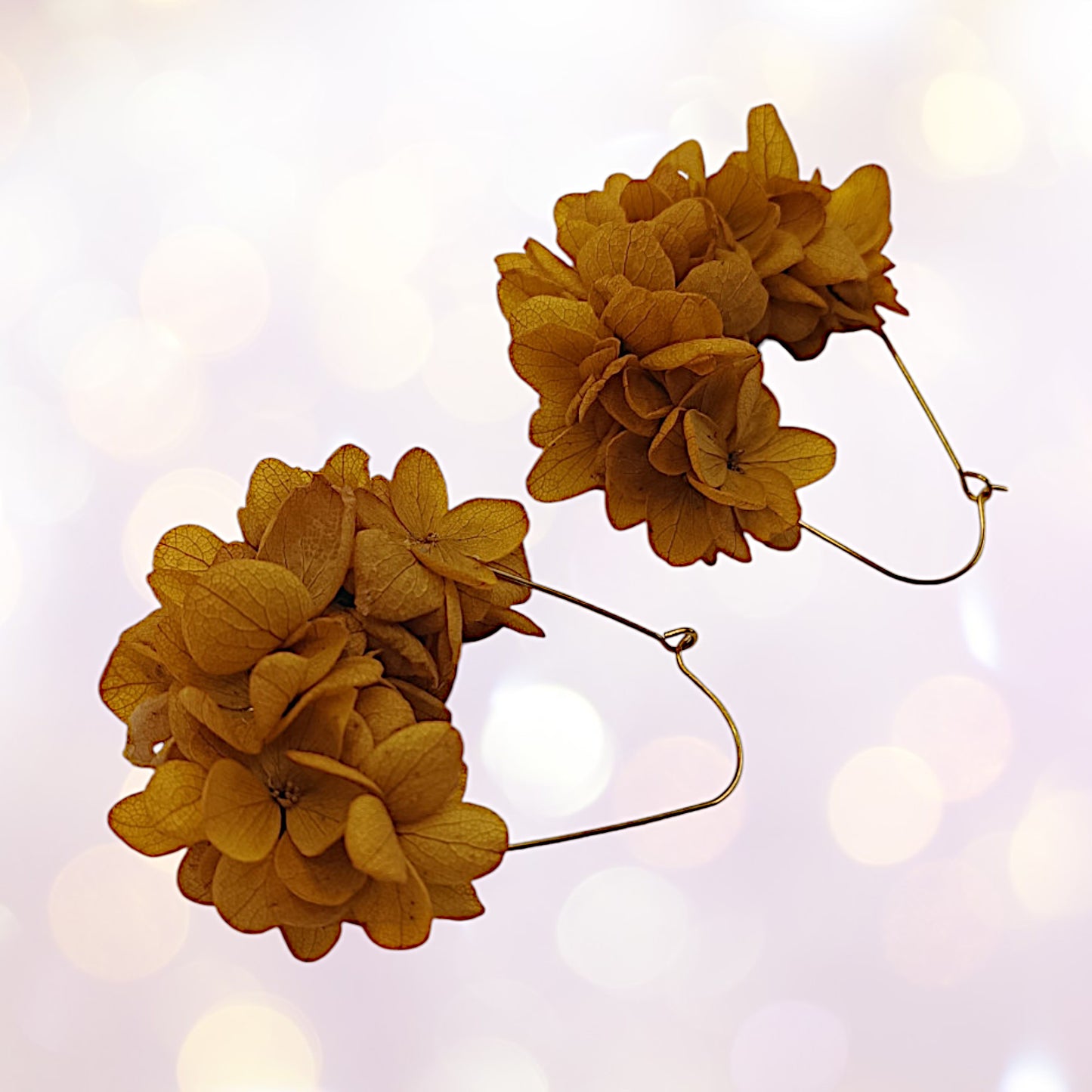 Boucles d'oreilles dormeuse fleurs séchées mariage jaune