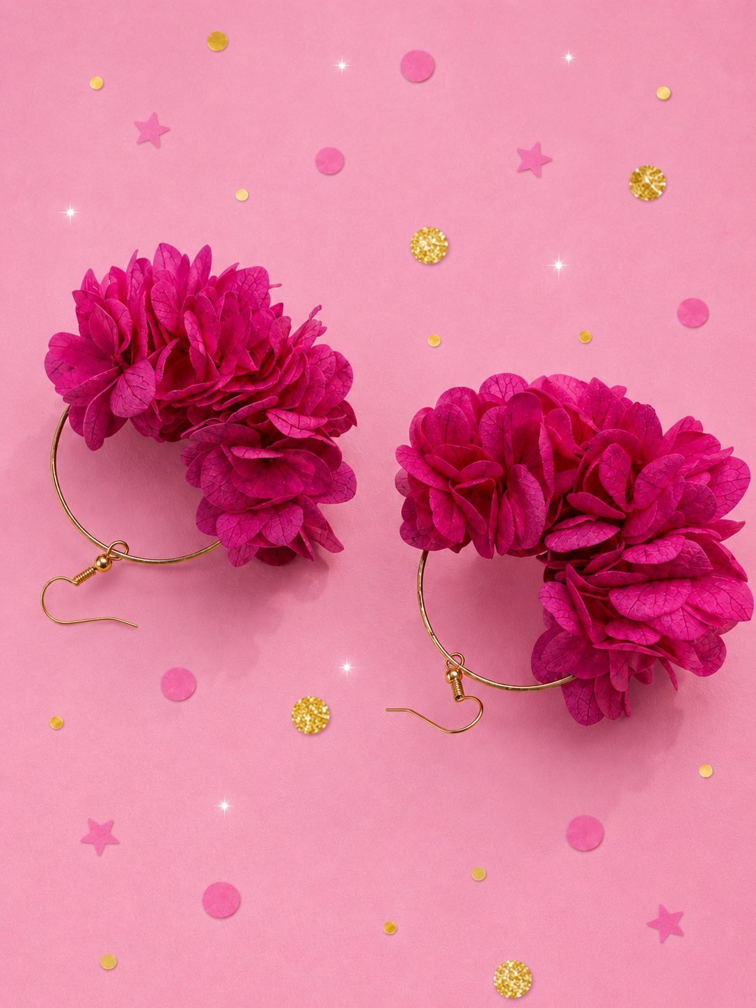 Coffret cadeau demoiselle d'honneur avec bracelet jonc et boucles d'oreilles créoles en hortensia rose framboise