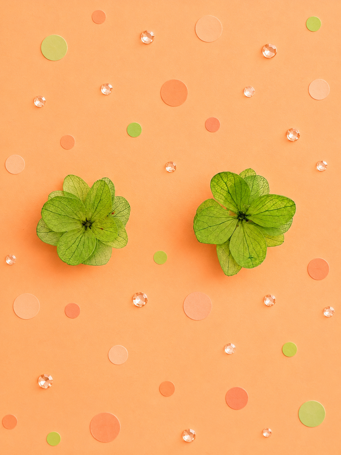 Puces d oreilles fleuries en hortensia stabilise et acier inoxydable disponibles en 14 coloris